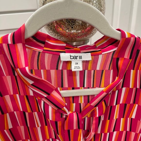 Bar III Top - Picture 2 of 2